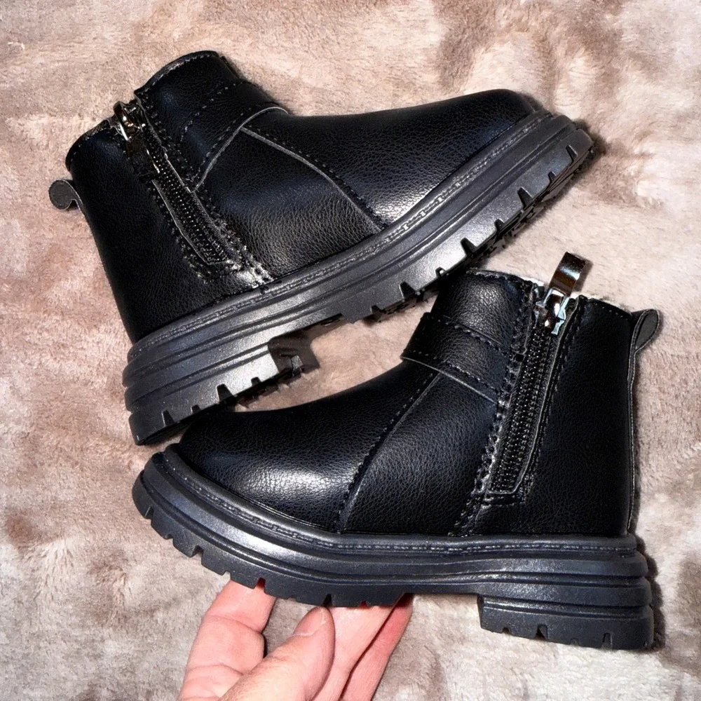 Ankle Boots Kids Size 21 Black NEW Faux Fur Lined Lug Sole Buckle Zip